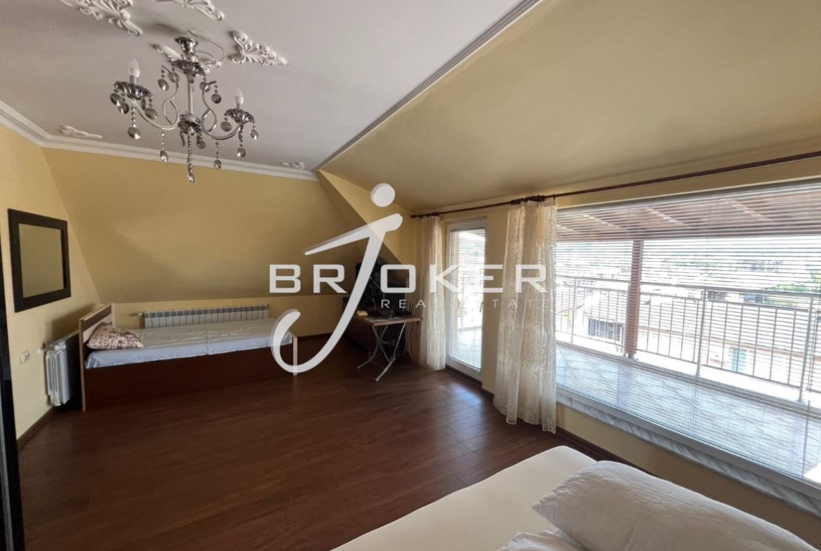 Мезонет - Кърджали, Възрожденци - 0