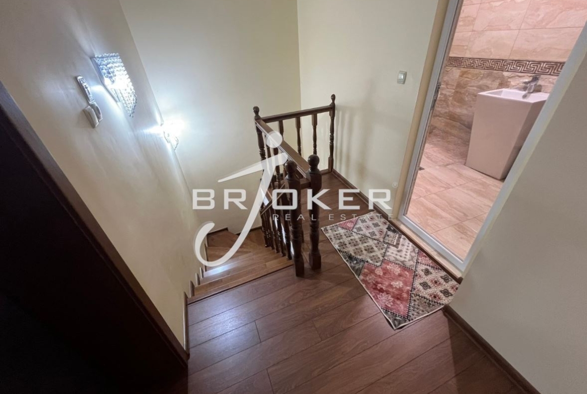 Мезонет - Кърджали, Възрожденци - 0