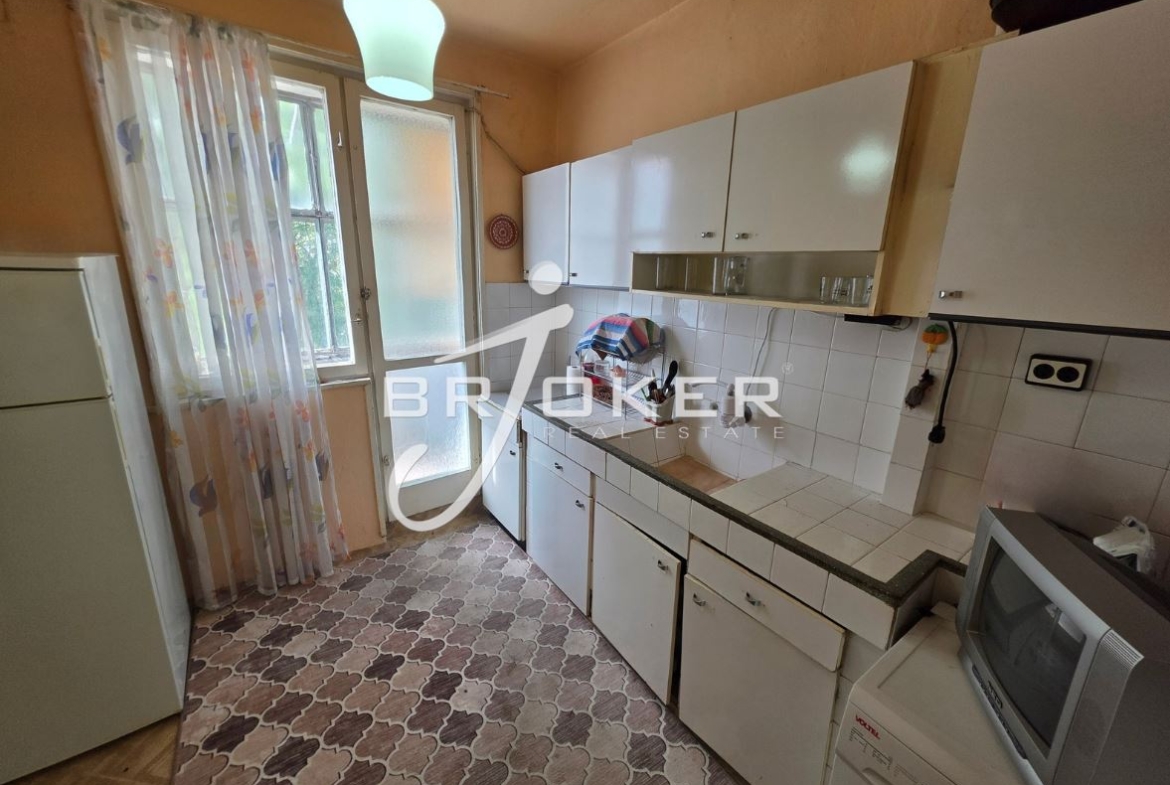 3-стаен - Кърджали, Център - 0