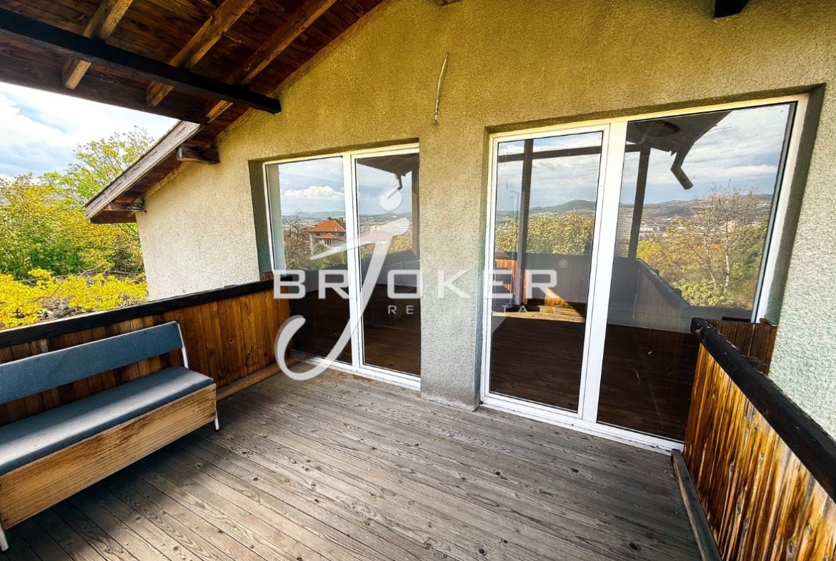 Къща - Кърджали, област, с.Резбарци - 0