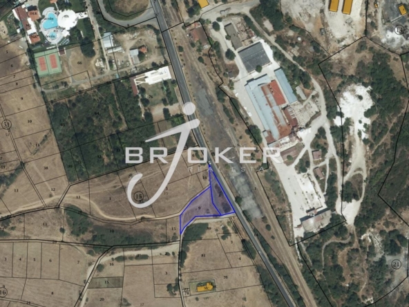 Парцел - Кърджали, област, гр.Момчилград - 0