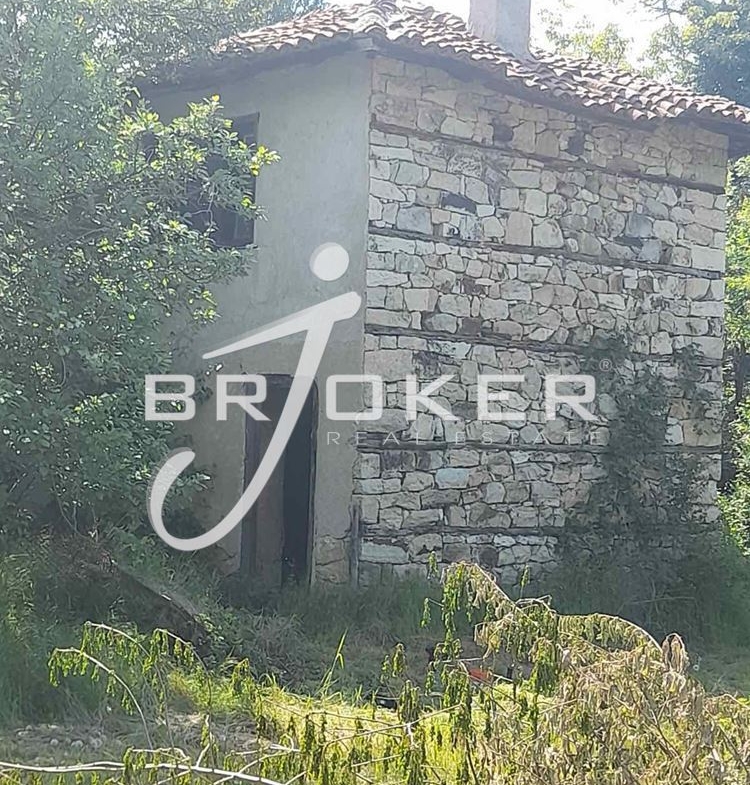 Къща - Хасково, област, с.Николово - 0