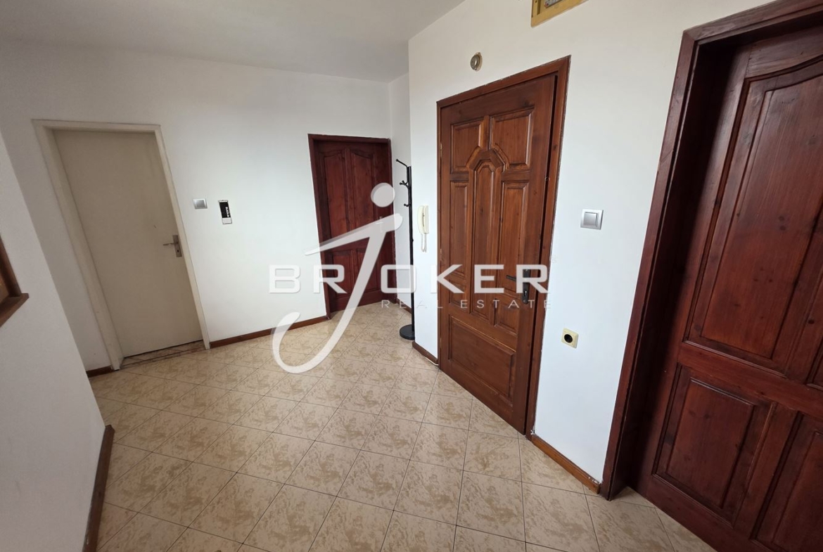 3-стаен - Кърджали, Център - 0