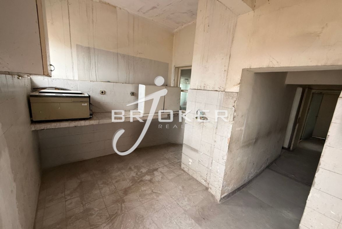 3-стаен - Кърджали, Възрожденци - 0