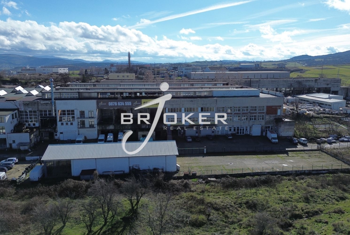 Пром. помещение - Кърджали, Промишлена зона Юг - 0