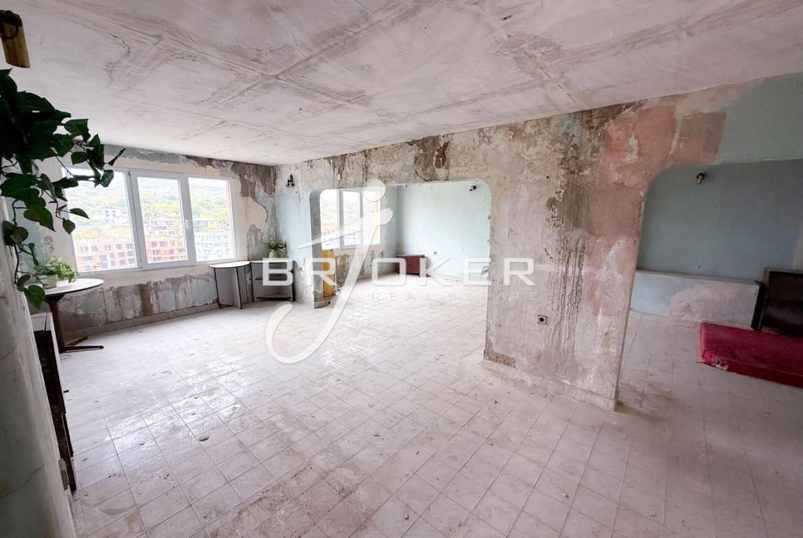 ПАНОРАМНА ГЛЕДКА ! ! ! ОТЛИЧНА ИНВЕСТИЦИЯ ! ! ! НАЙ-НИСКА ЦЕНА ЗА РАЙОНА ! ! ! - 0