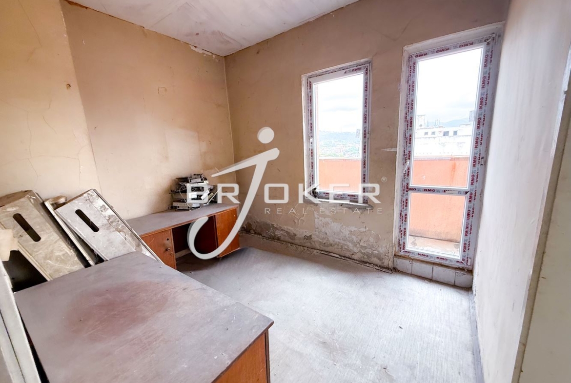 ПАНОРАМНА ГЛЕДКА ! ! ! ОТЛИЧНА ИНВЕСТИЦИЯ ! ! ! НАЙ-НИСКА ЦЕНА ЗА РАЙОНА ! ! ! - 0