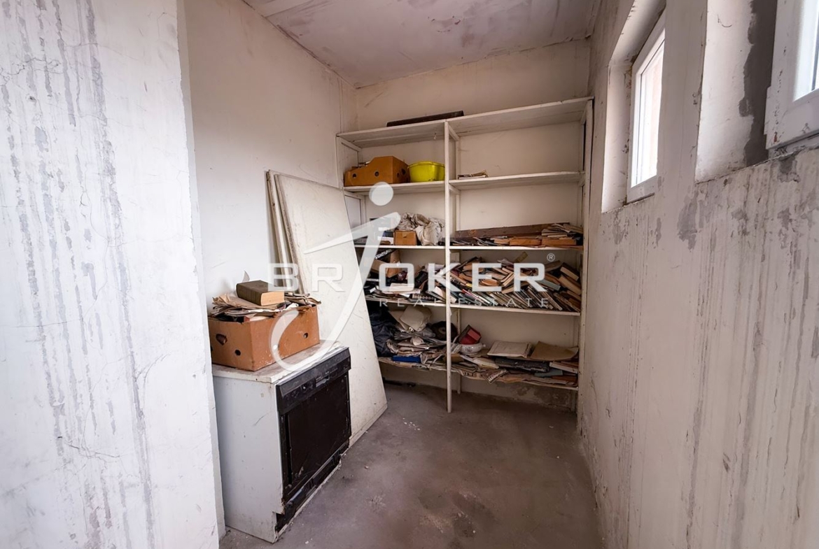 ПАНОРАМНА ГЛЕДКА ! ! ! ОТЛИЧНА ИНВЕСТИЦИЯ ! ! ! НАЙ-НИСКА ЦЕНА ЗА РАЙОНА ! ! ! - 0