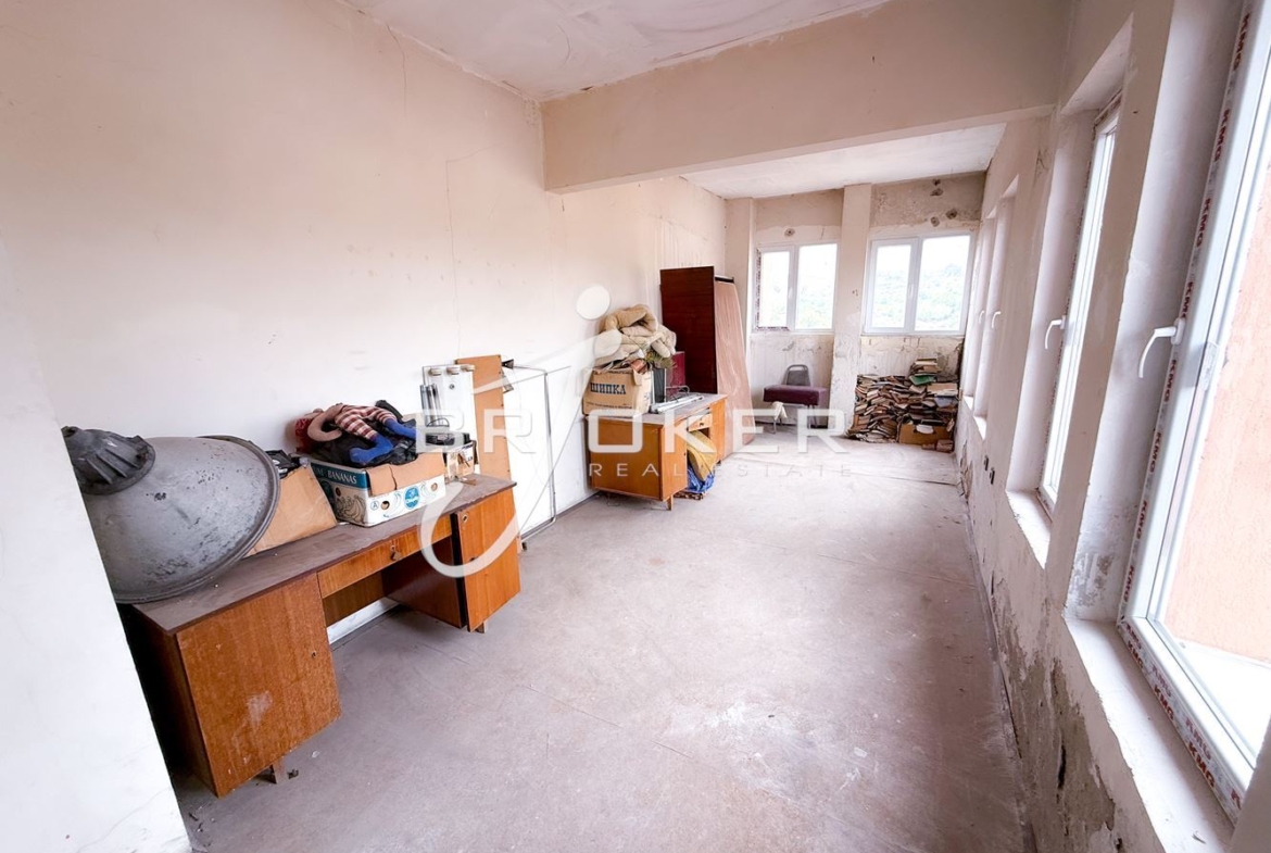 ПАНОРАМНА ГЛЕДКА ! ! ! ОТЛИЧНА ИНВЕСТИЦИЯ ! ! ! НАЙ-НИСКА ЦЕНА ЗА РАЙОНА ! ! ! - 0