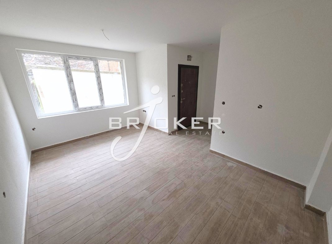 Офис - Кърджали, Студен кладенец - 0