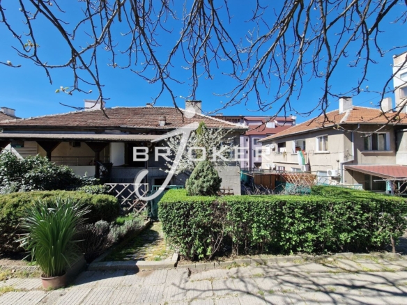 Къща - Кърджали, Център - 0